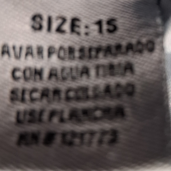 Junior's Light Blue Distressed Jeans  Size 15 - Picture 9 of 9